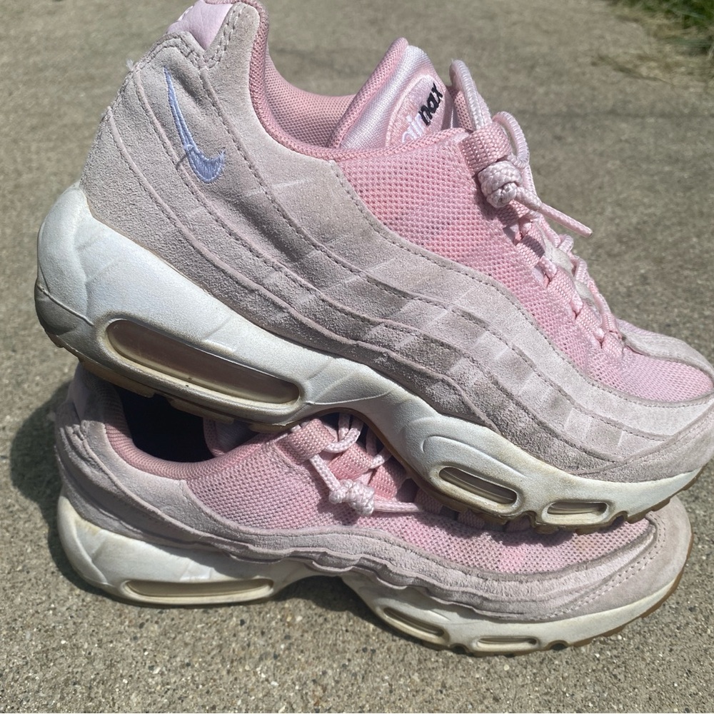 NIKE air max 95 nike chunky platform size women’s 8.5 european size 40 pink